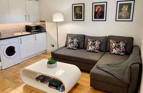 Reading Apartment | Prospect Apartment, 3 Guests & Free Parking