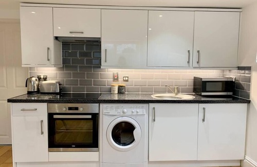 Reading Apartment | Prospect Apartment, 3 Guests & Free Parking