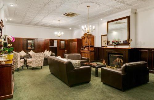 Stellenbosch Central Hotel | Protea Hotel by Marriott Dorpshuis & Spa Stellenbosch