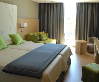 Sa Coma Hotel | Protur Sa Coma Playa Hotel & Spa
