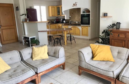 Seillons-Source-d'Argens Villa | Provencal villa with view and pool