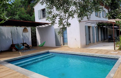 Rognes House | PROVENCAL COUNTRY HOUSE WITH POOL & VIEW