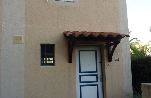 Le Lavandou House | Provencal farmhouse private home