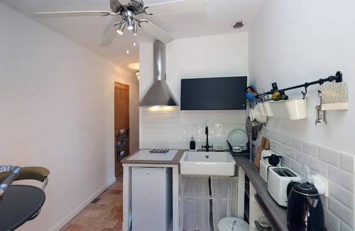 La Roque-d'Antheron House | PROVENCAL HOUSE IDEAL FOR LARGE FAMILIES