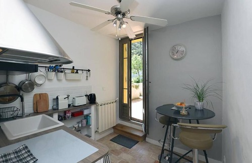 La Roque-d'Antheron House | PROVENCAL HOUSE IDEAL FOR LARGE FAMILIES