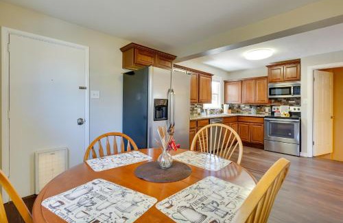 Aberdeen House | Pueblo House by Riverwalk, 2 Miles to Fairgrounds!