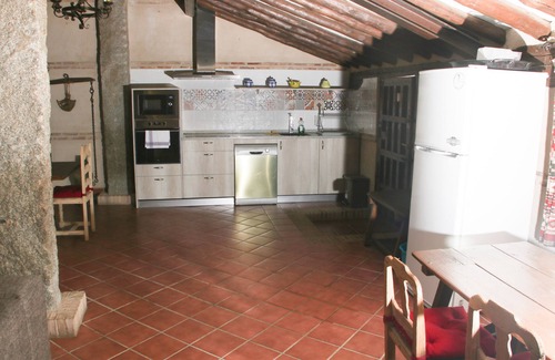 Sonseca Cottage | Puente Romano Rural House