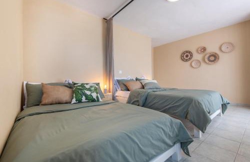Kymi-Aliveri Apartment | Puerto Seaside Rooms