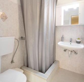 Kymi-Aliveri Apartment | Puerto Seaside Rooms
