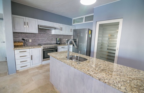 South Shore Hotel Area Condo | Puerto Vallarta Hillside Penthouse