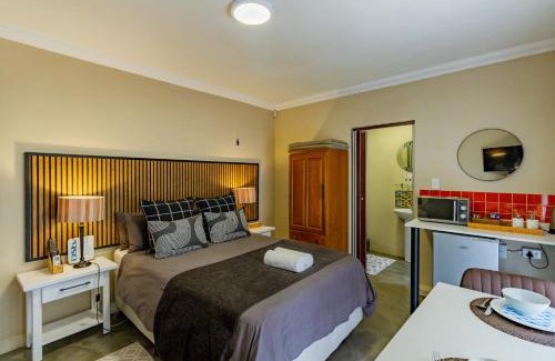 Schoemansville House | Pumleni Guesthouse