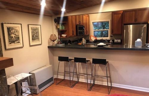 Guerneville Cottage | Pumpkin House Summary