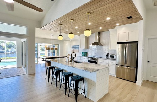 Punta Gorda House | Punta Gorda Canal Waterfront I Pool, Kayaks, Bikes, Boat Dock