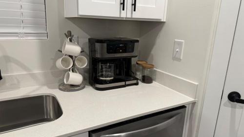 Hickory Apartment | Pura vida Apartment