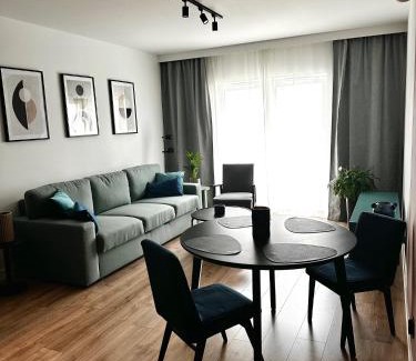 Srodmiescie Apartment | PURA Vida