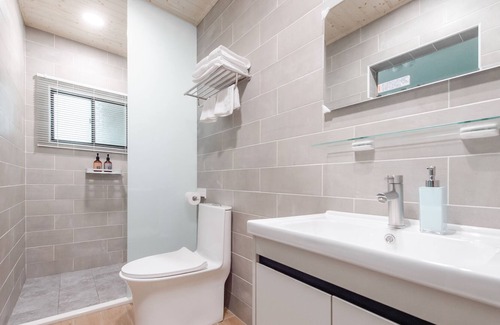 Old Town Bed & Breakfast | Purple Flower House