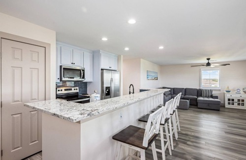 Galveston House | Purple Pelican By The Sea