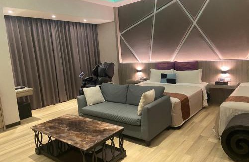 Luzhou Hotel | Purple Rainbow Motel