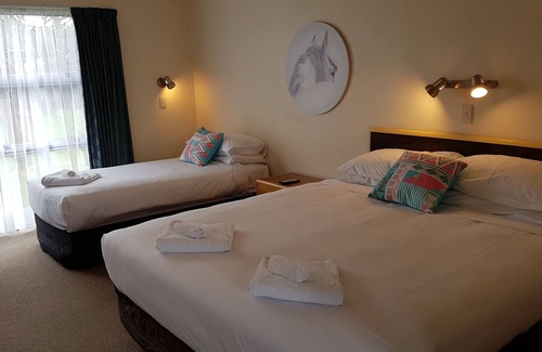Putaruru Hotel | Putaruru Arms Motor Inn