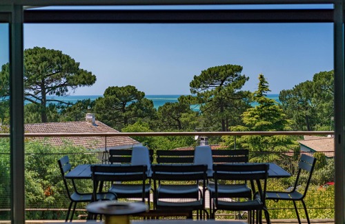 Pyla-sur-Mer Villa | Pyla - Atypical family villa - Panoramic view