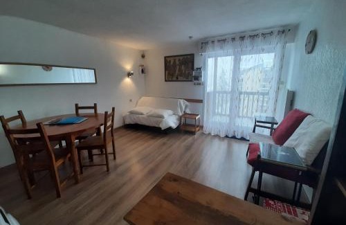 Font-Romeu-Odeillo-Via Apartment | Pyrénées Catalanes Très joli appartement 300m télécabines