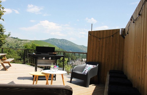 Segus House | Pyrenean barn of charm.