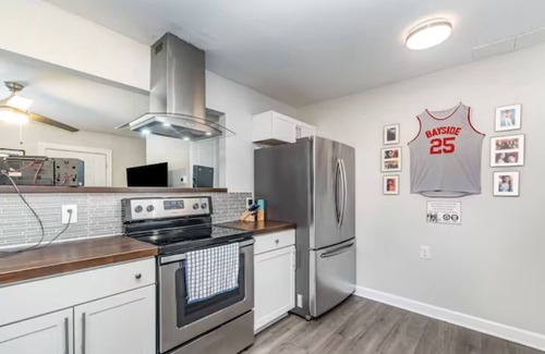 Biddleville House | QC House of the 80s