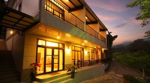 Lugu House | Qian's Garden Inn