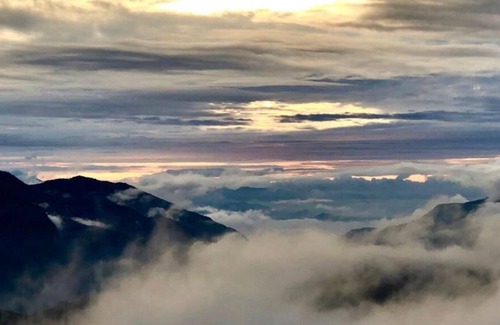 Ren'ai Villa | QingJing love mountain city homestay