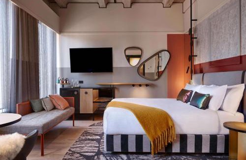 Auckland Central Business District Hotel | QT Auckland