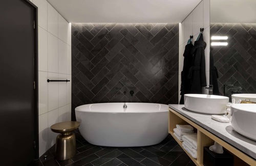 Te Aro Hotel | QT Wellington