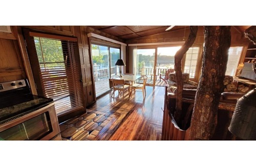 St. Joseph Cabin | Quaint and peaceful waterfront cabin Unit 1