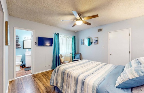 North Hills West House | Quaint Apartment in the City with a Patio