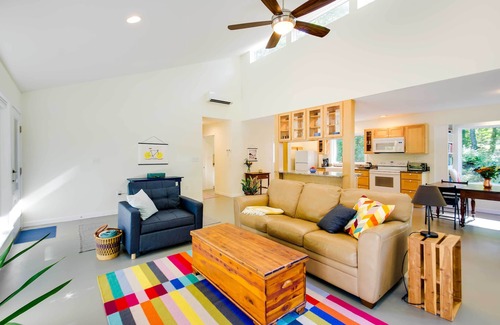 Charlottesville Cottage | Quaint Charlottesville Home < 10 Mi to Dtwn!