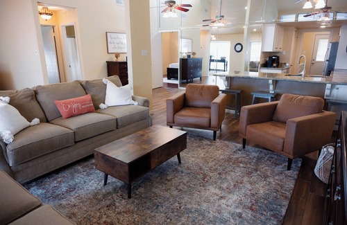 Montgomery House | Quaint, Cozy, Lakefront Haven w/Lily Pad, Kayaks, Firepit, and Wrap Around Deck