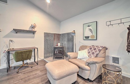 McKenna House | Quaint, Cozy Outdoor Retreat Near Mt Rainier!