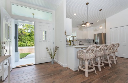 Englewood East House | Quaint New Private Cottage with Salt Water Pool in Heartland Englewood FL