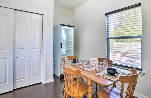 Santa Teresa House | Quaint Santa Teresa Retreat Near the Border