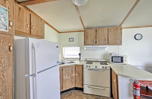 Silver Springs Cabin | Quaint Silver Springs Cabin w/Direct Lake Access!