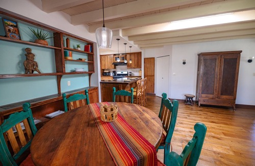 Mesilla Park House | Quaint Southwest Mesilla Home - Pet Friendly