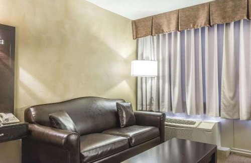 Campbellton Hotel | Quality Hotel & Conference Centre