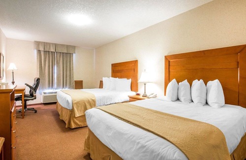 South Lethbridge Hotel | Quality Inn And Suites Lethbridge