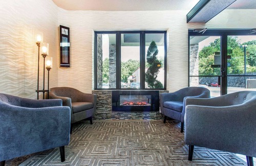 Black Mountain Hotel | Quality Inn Black Mountain-Asheville East