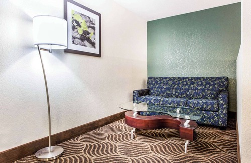 Black Mountain Hotel | Quality Inn Black Mountain-Asheville East