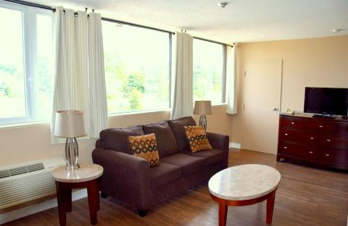 Bracebridge Hotel | Quality Inn