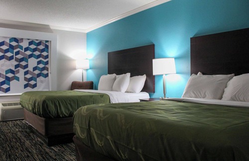 Crossville Hotel | Quality Inn Crossville Near Cumberland Mountain State Park