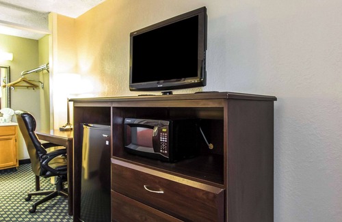 Duncan Hotel | Quality Inn Duncan Hwy 81