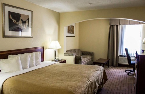 Fuquay-Varina Hotel | Quality Inn Fuquay Varina East