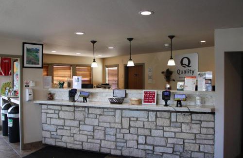 Gunnison Hotel | Quality Inn Gunnison-Crested Butte