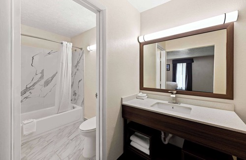 Mason Hotel | Quality Inn Mason Near Kings Island